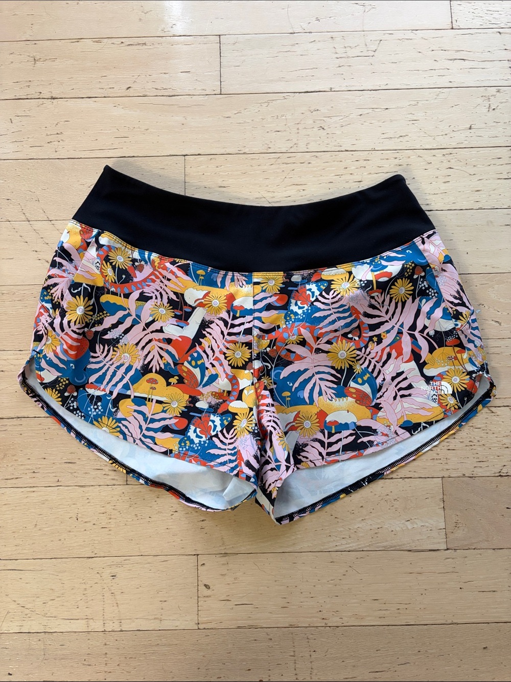 The North Face Floral Print Athletic Shorts with Black Waistband Size Large